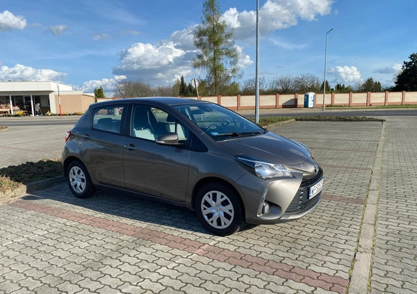 Toyota Yaris cena 48000 przebieg: 153352, rok produkcji 2018 z Warszawa małe 211